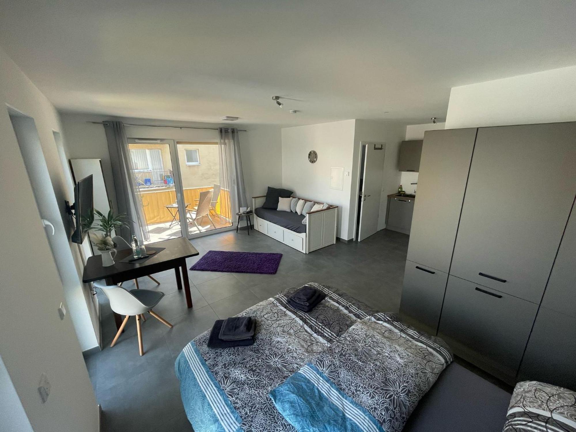A & M Appartement Koeln Esterno foto